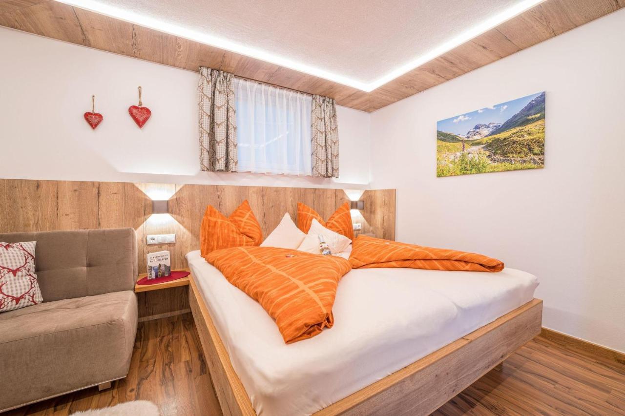 Haus Barbara Apartment Sankt Gallenkirch Bagian luar foto